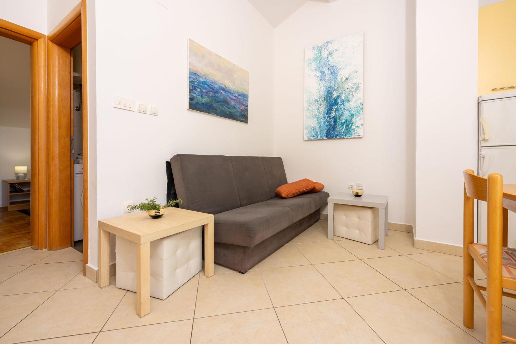 Apartments Petak Dramalj Ngoại thất bức ảnh